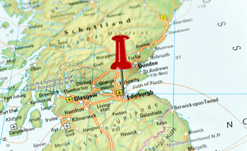 Edinburgh with red pin pointed on the map